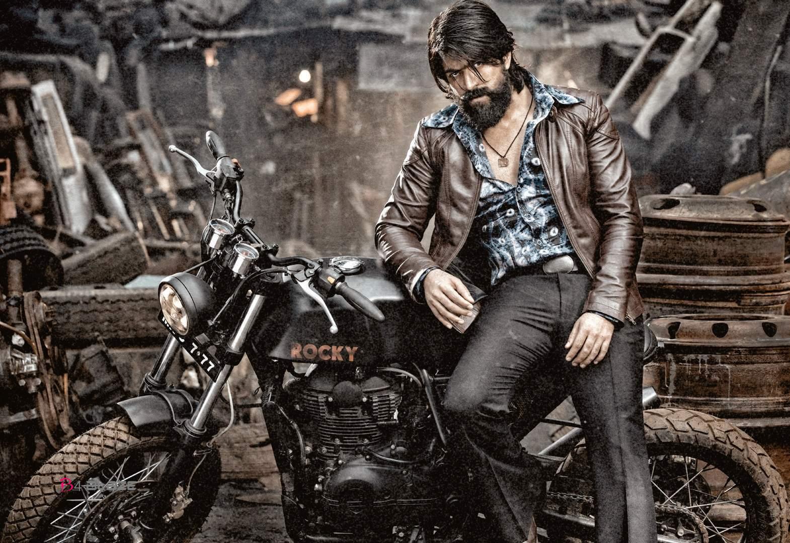 Yash Opend his Opinion about KGF... - B4blaze